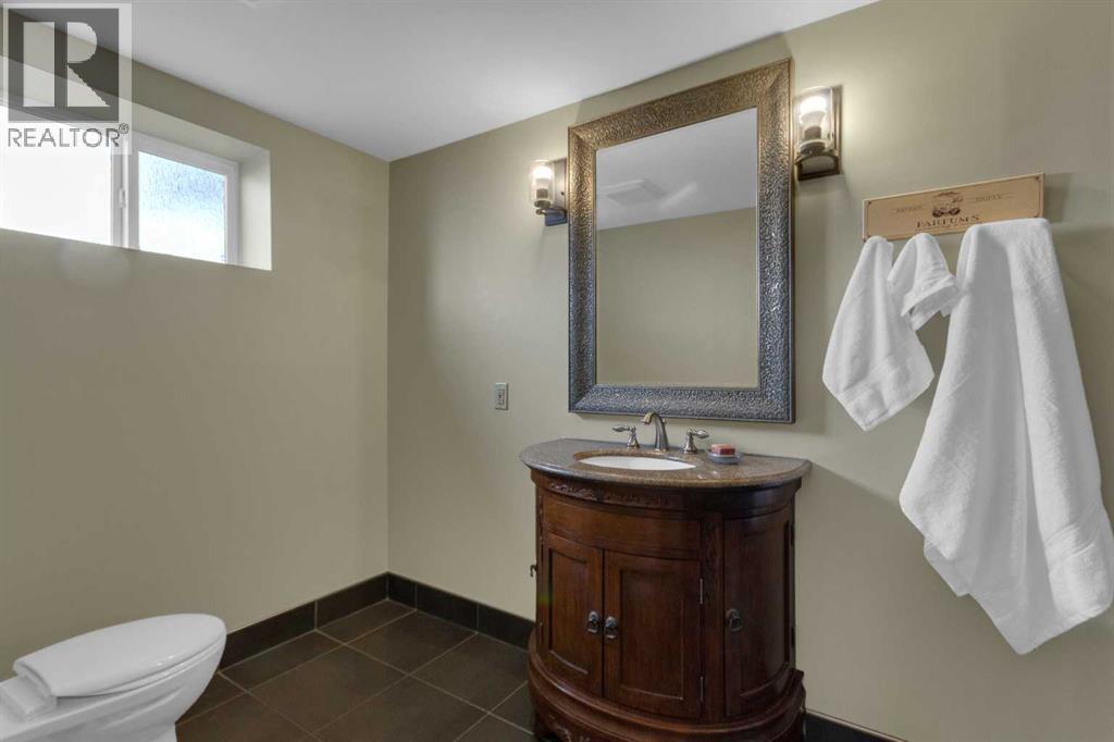 3207 25 Street Sw, Calgary, Alberta  T3E 1Y3 - Photo 24 - A2303953