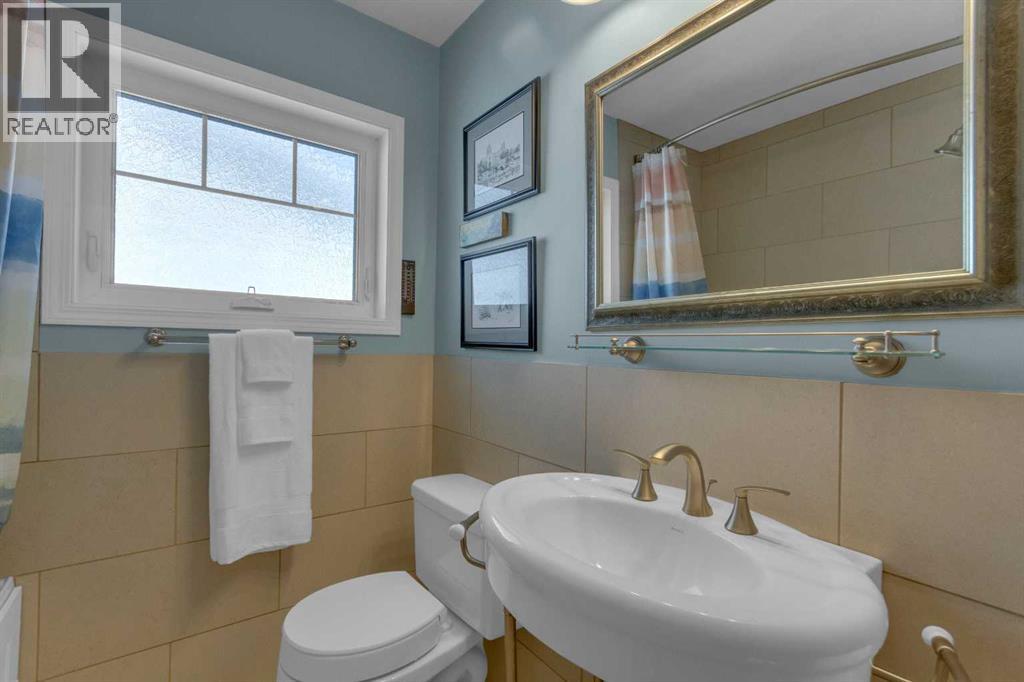 3207 25 Street Sw, Calgary, Alberta  T3E 1Y3 - Photo 16 - A2303953