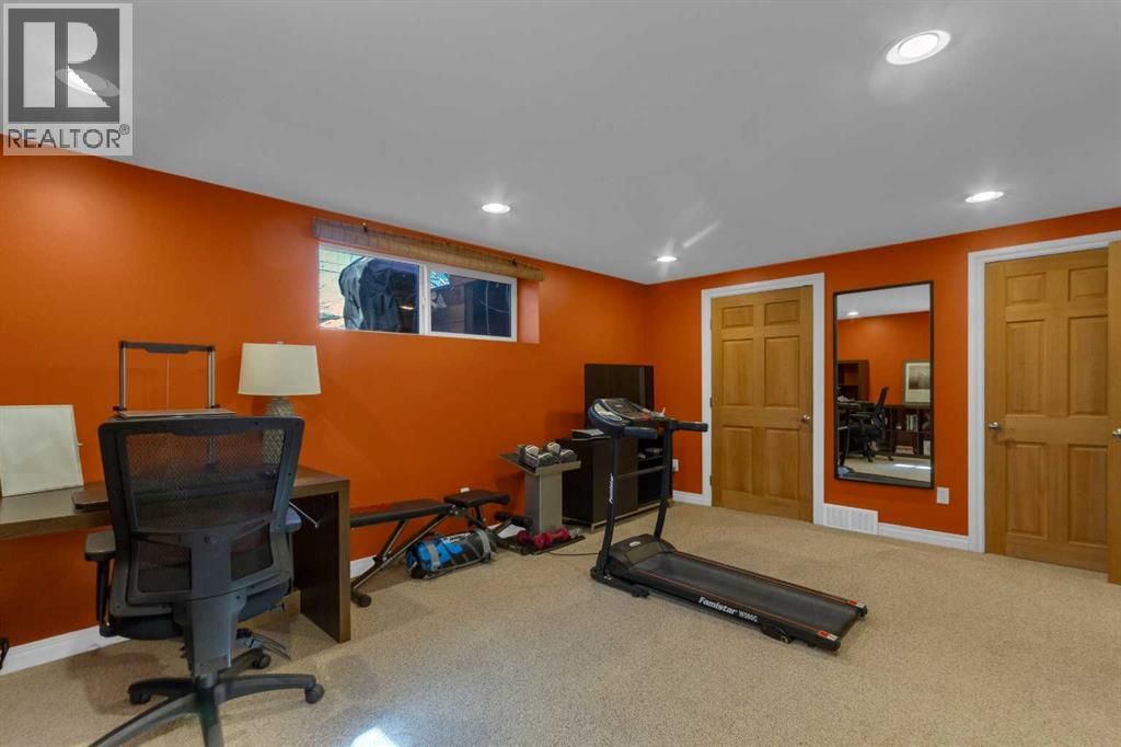 3207 25 Street Sw, Calgary, Alberta  T3E 1Y3 - Photo 22 - A2303953