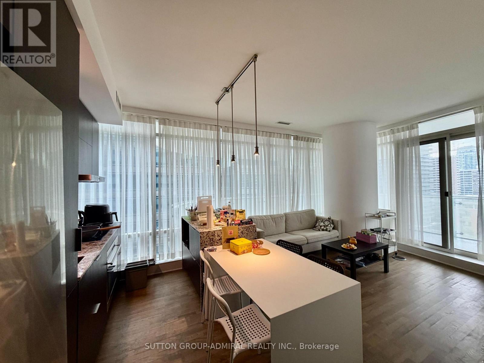 1004 - 1 Bloor Street E, Toronto, Ontario  M4W 0A8 - Photo 5 - C13048630