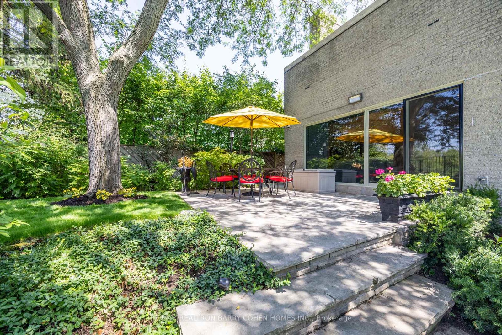 10 Penwood Crescent, Toronto, Ontario  M3B 2B9 - Photo 10 - C13048670