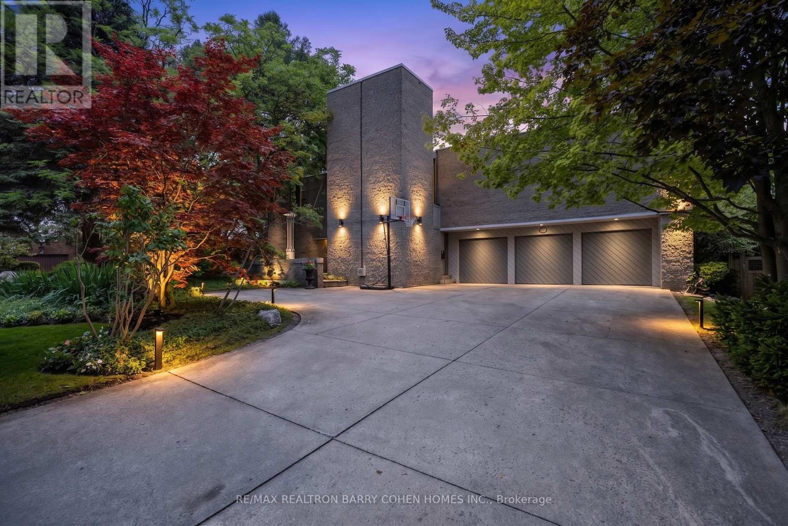 10 Penwood Crescent, Toronto, Ontario  M3B 2B9 - Photo 5 - C13048670