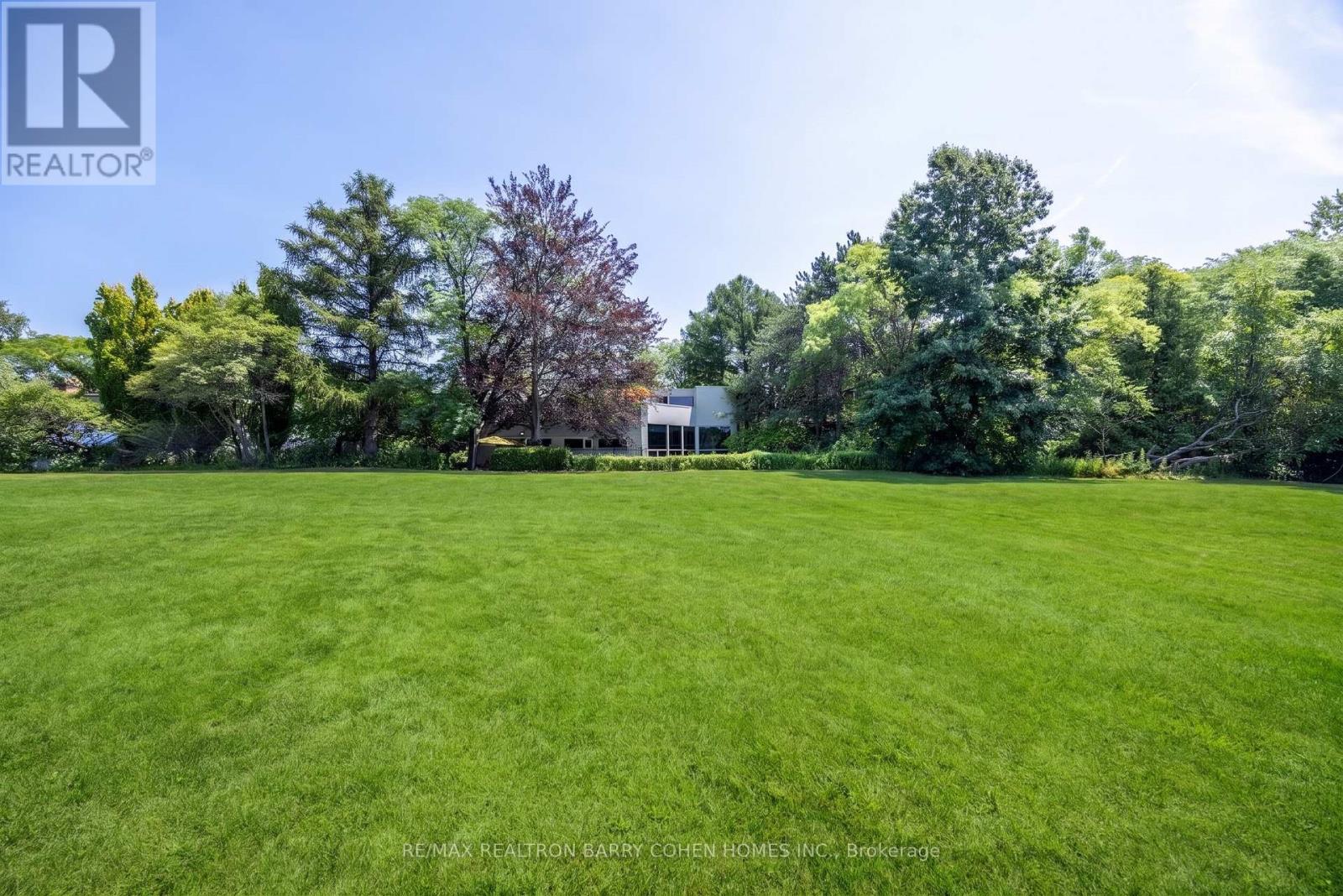 10 Penwood Crescent, Toronto, Ontario  M3B 2B9 - Photo 7 - C13048670