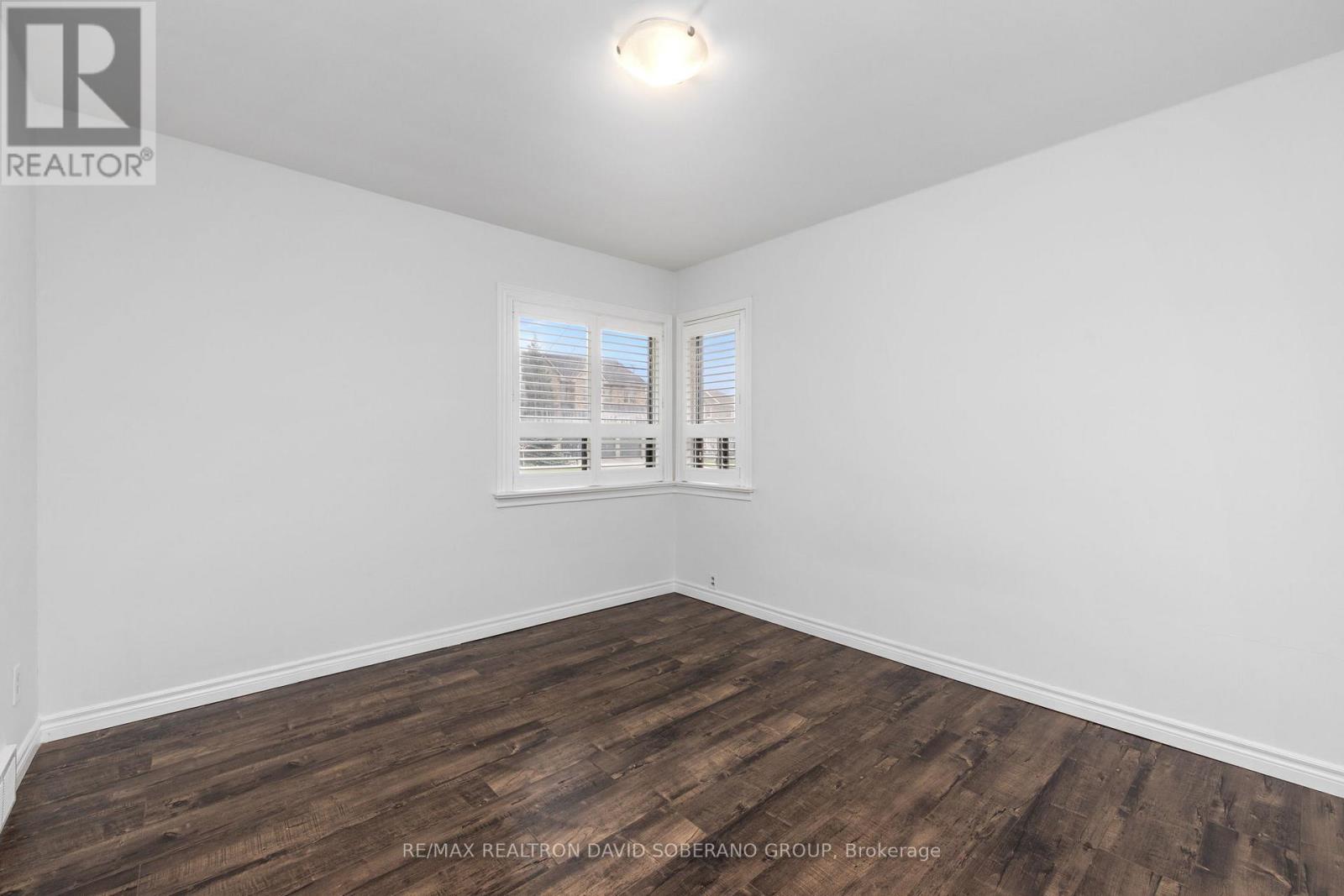 16 Faith Avenue, Toronto, Ontario  M3H 1W3 - Photo 14 - C13048688