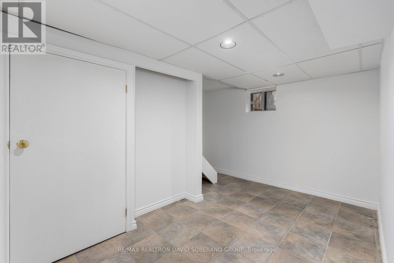 16 Faith Avenue, Toronto, Ontario  M3H 1W3 - Photo 21 - C13048688