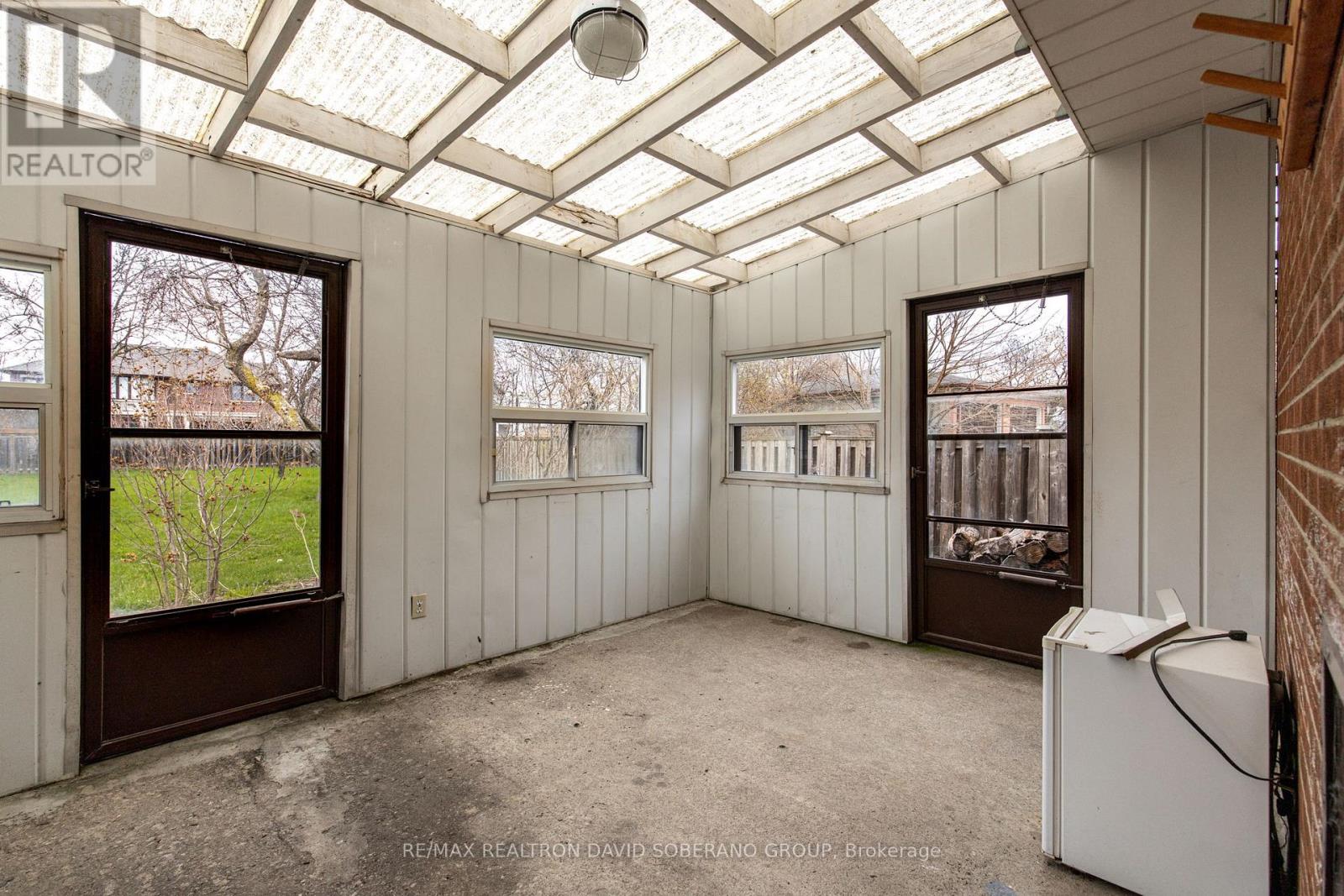 16 Faith Avenue, Toronto, Ontario  M3H 1W3 - Photo 27 - C13048688