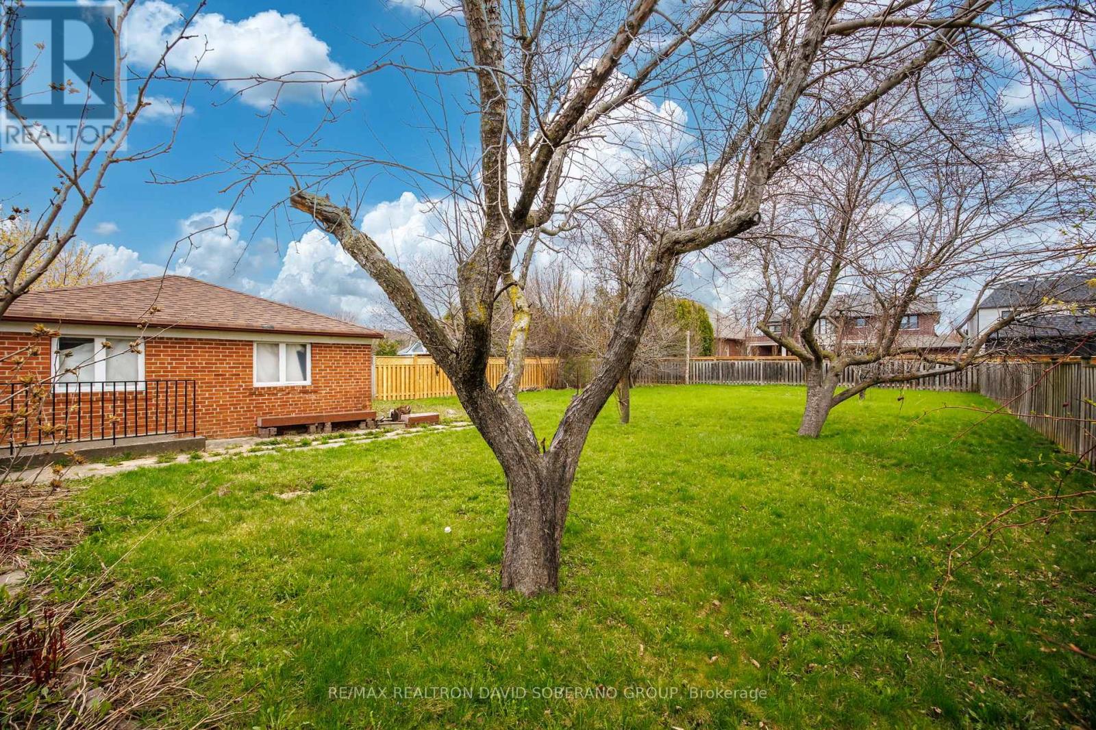 16 Faith Avenue, Toronto, Ontario  M3H 1W3 - Photo 31 - C13048688