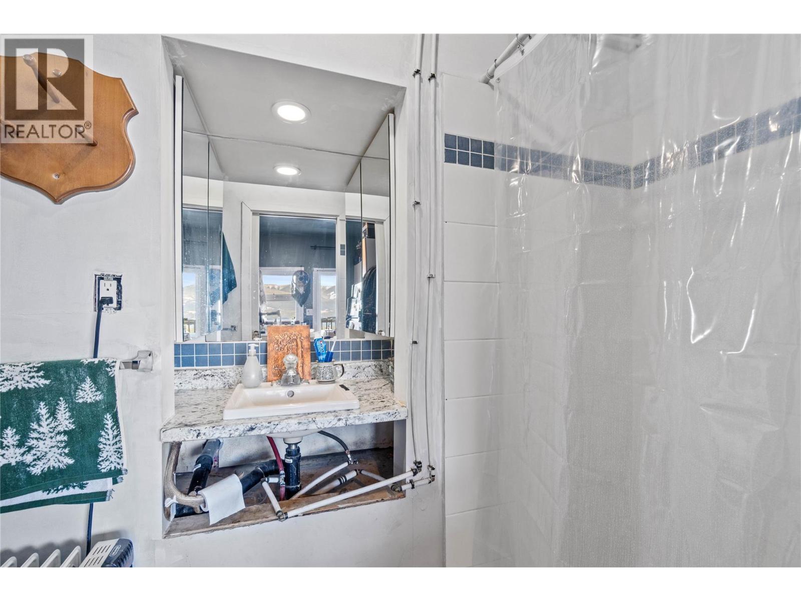 5036 Heritage Drive, Eagle Bay, British Columbia  V0E 1T0 - Photo 13 - 10381724