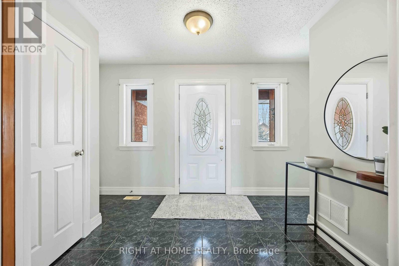 28 Birch Island Road, Scugog, Ontario  L0B 1K0 - Photo 2 - E13048620