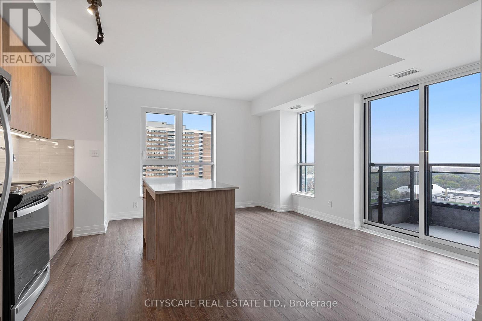 1507 - 286 Main Street, Toronto, Ontario  M4C 4X4 - Photo 4 - E13048626