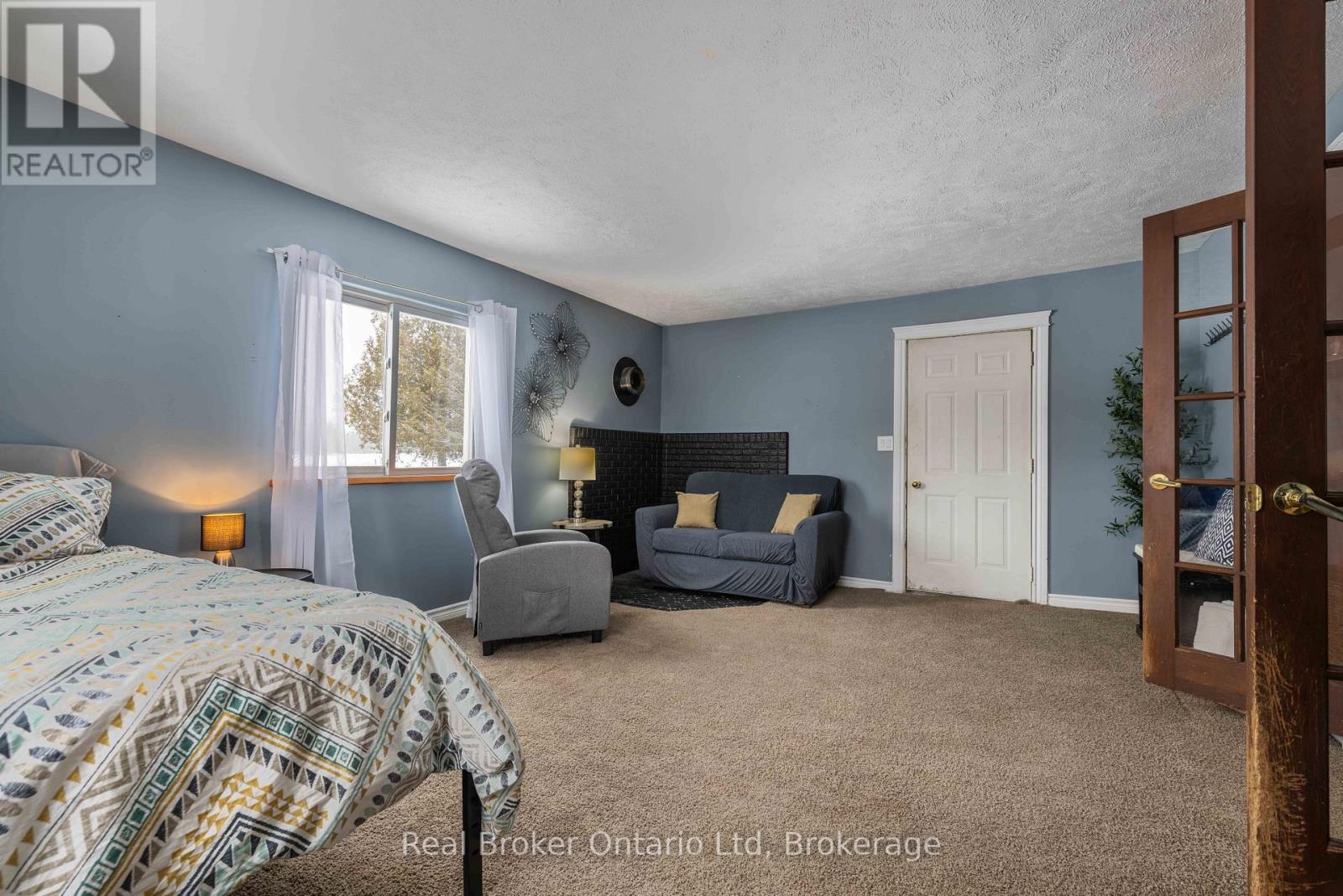 122327 Grey 5 Road, Georgian Bluffs, Ontario  N4K 5N5 - Photo 11 - X12898422