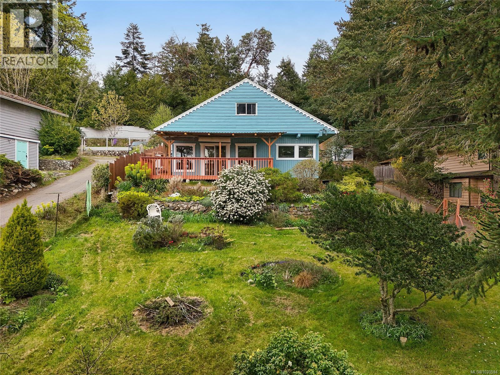 279 Wood Dale Dr, Mayne Island, British Columbia