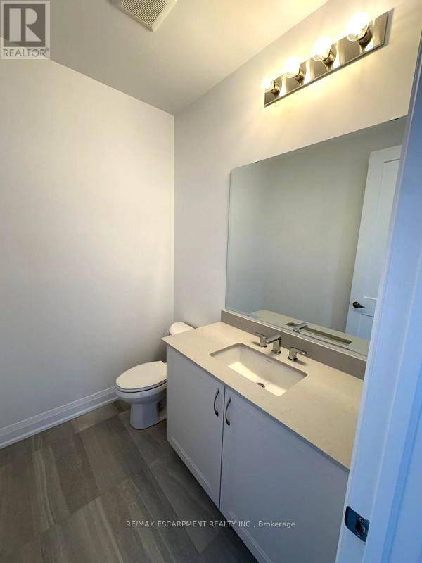 3 Pinetree Drive, Oro-Medonte, Ontario  L0L 2L0 - Photo 11 - S13048682