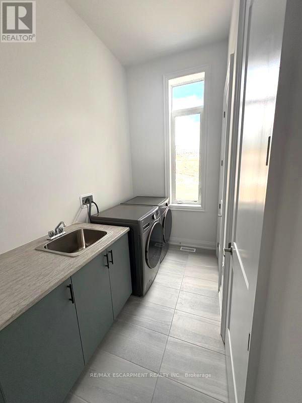 3 Pinetree Drive, Oro-Medonte, Ontario  L0L 2L0 - Photo 12 - S13048682