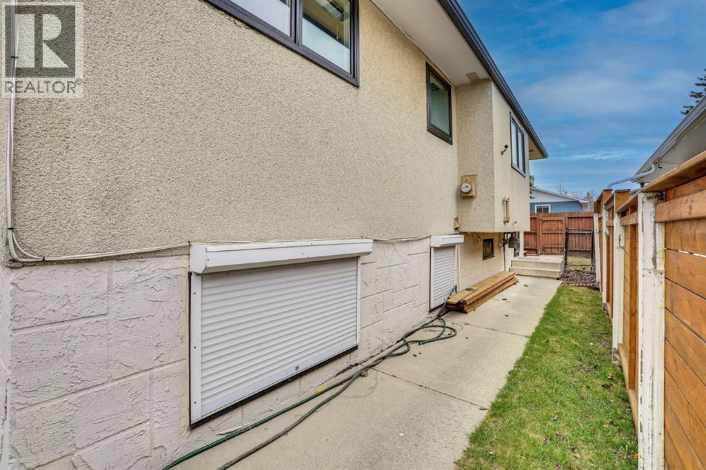 436 Huntley Way Ne, Calgary, Alberta  T2K 4Z8 - Photo 38 - A2305488