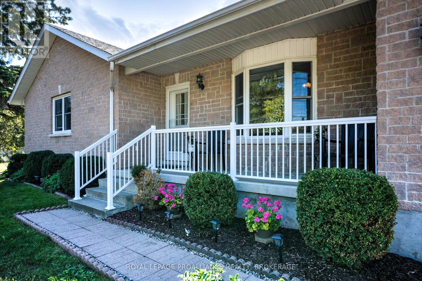 3561 Princess Street, Kingston, Ontario  K7P 3A7 - Photo 3 - X12851248