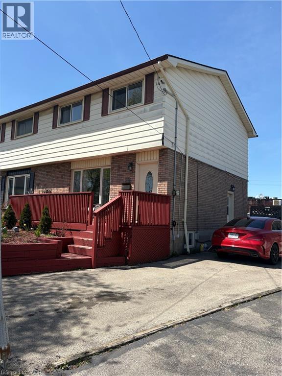 116 Gainsborough Road, Hamilton, Ontario  L8E 1E1 - Photo 2 - 40824419