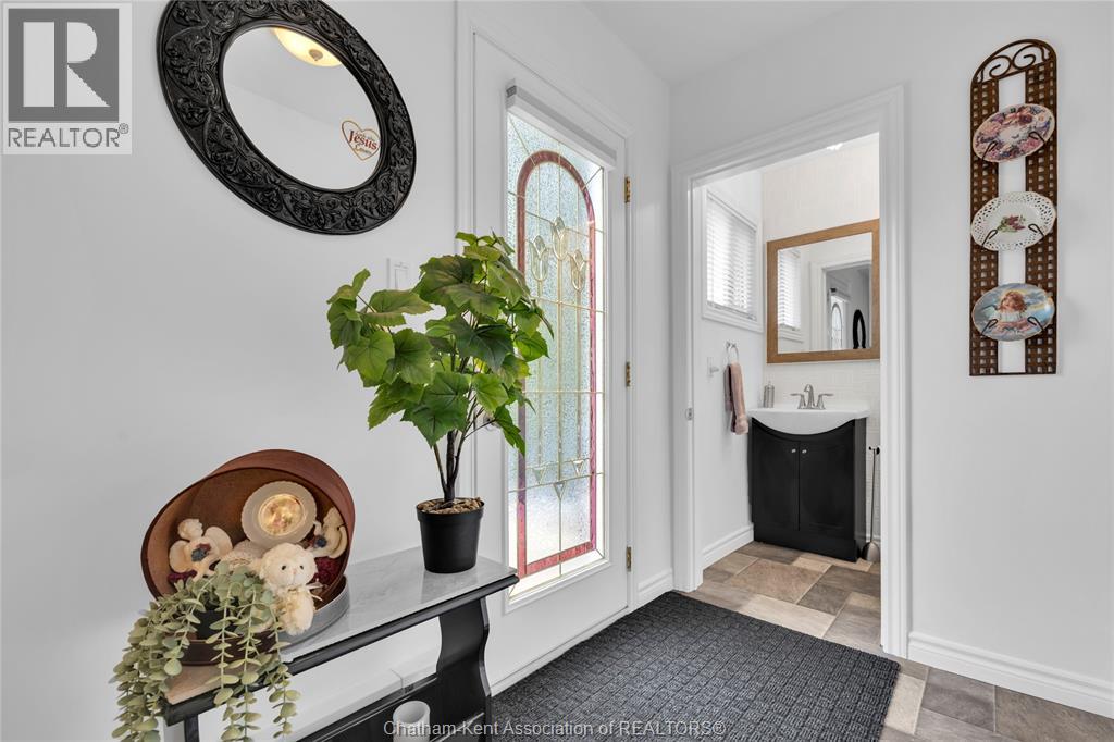 5 Phyllis Avenue, Chatham, Ontario  N7M 3B8 - Photo 2 - 26005707