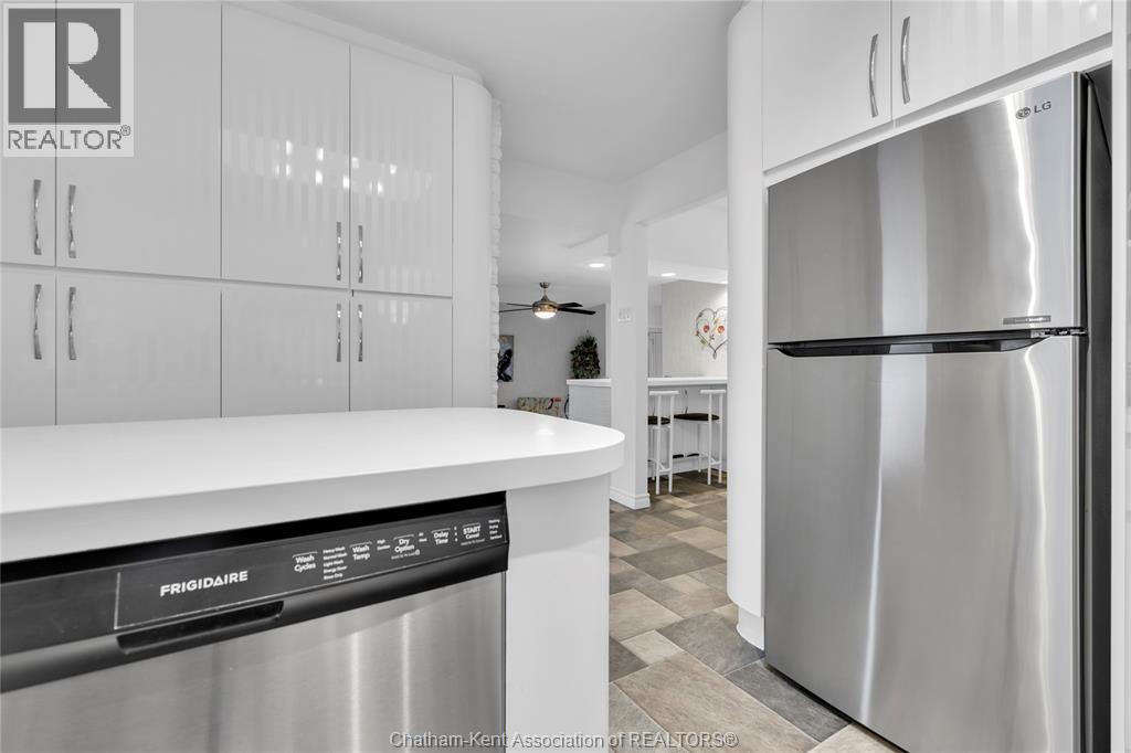 5 Phyllis Avenue, Chatham, Ontario  N7M 3B8 - Photo 8 - 26005707