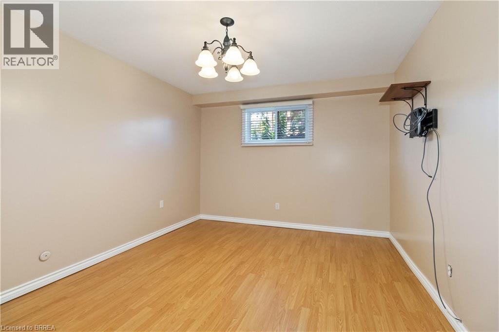 34 Sympatica Crescent Unit# Lower, Brantford, Ontario  N3P 1G4 - Photo 11 - 40803182