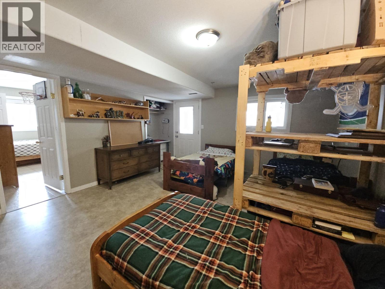 6128 Kurjata Road, Chetwynd, British Columbia  V0C 1J0 - Photo 59 - 10381497