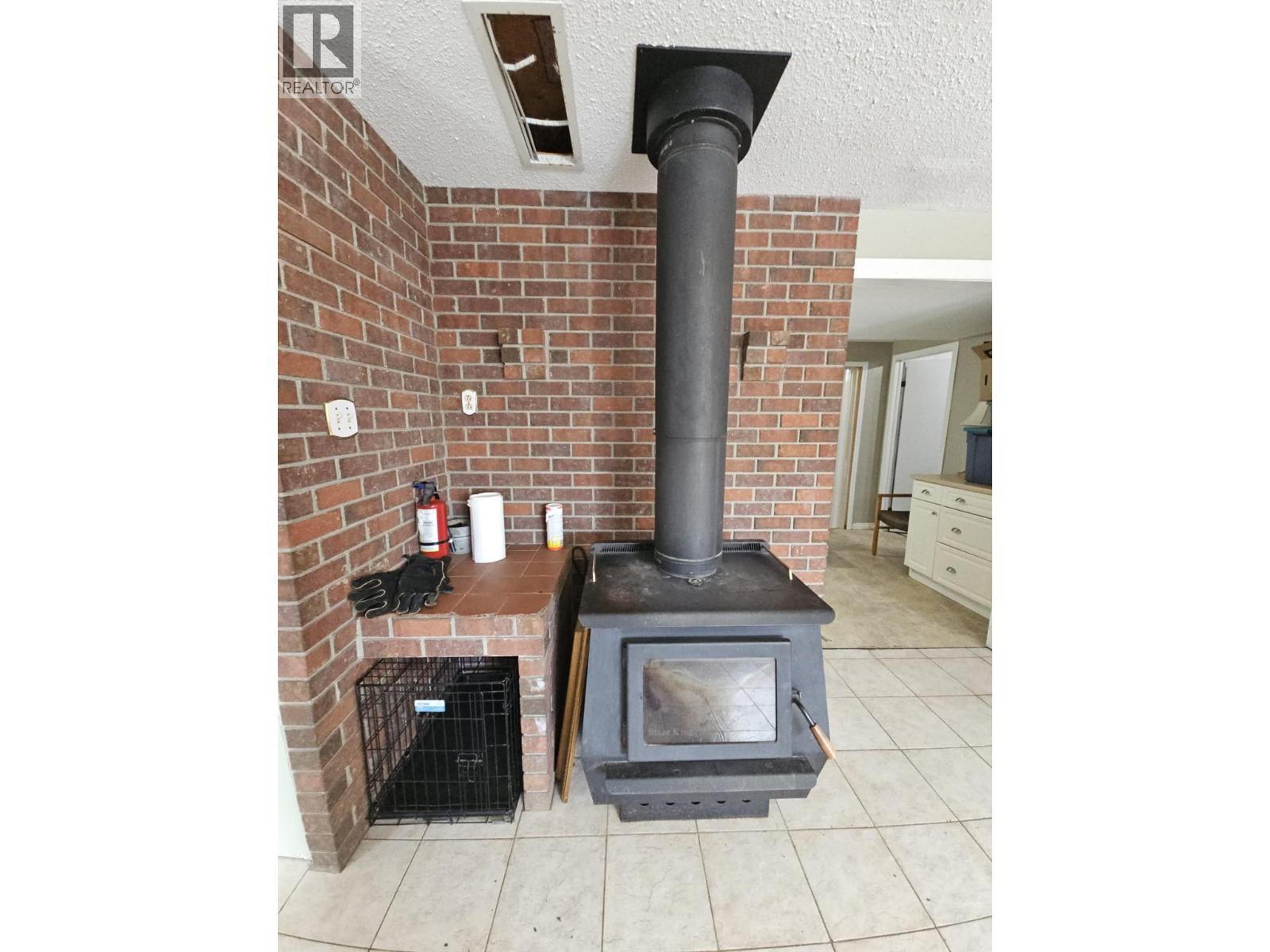 6128 Kurjata Road, Chetwynd, British Columbia  V0C 1J0 - Photo 54 - 10381497