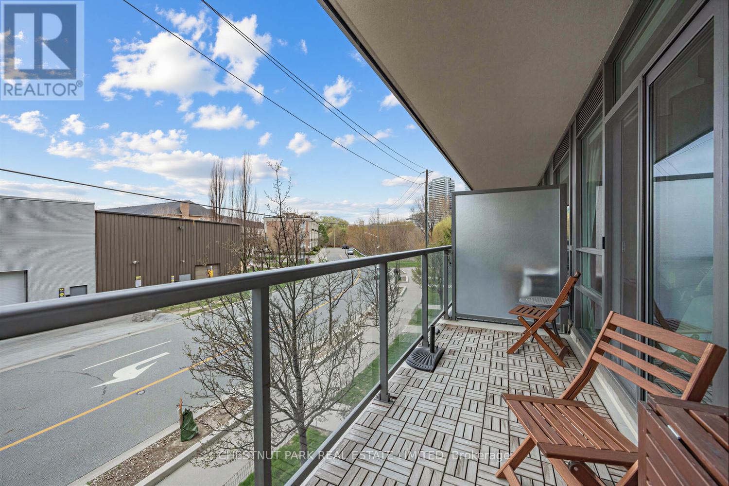 Th 101 - 15 Legion Road, Toronto, Ontario  M8V 0A9 - Photo 27 - W13048644
