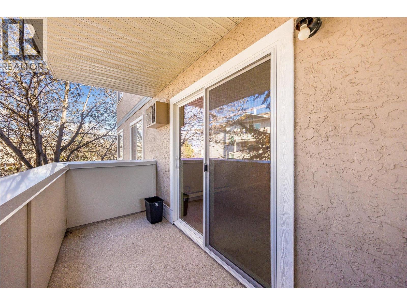 3160 De Montreuil Court Unit# 300, Kelowna, British Columbia  V1W 3W3 - Photo 24 - 10382586