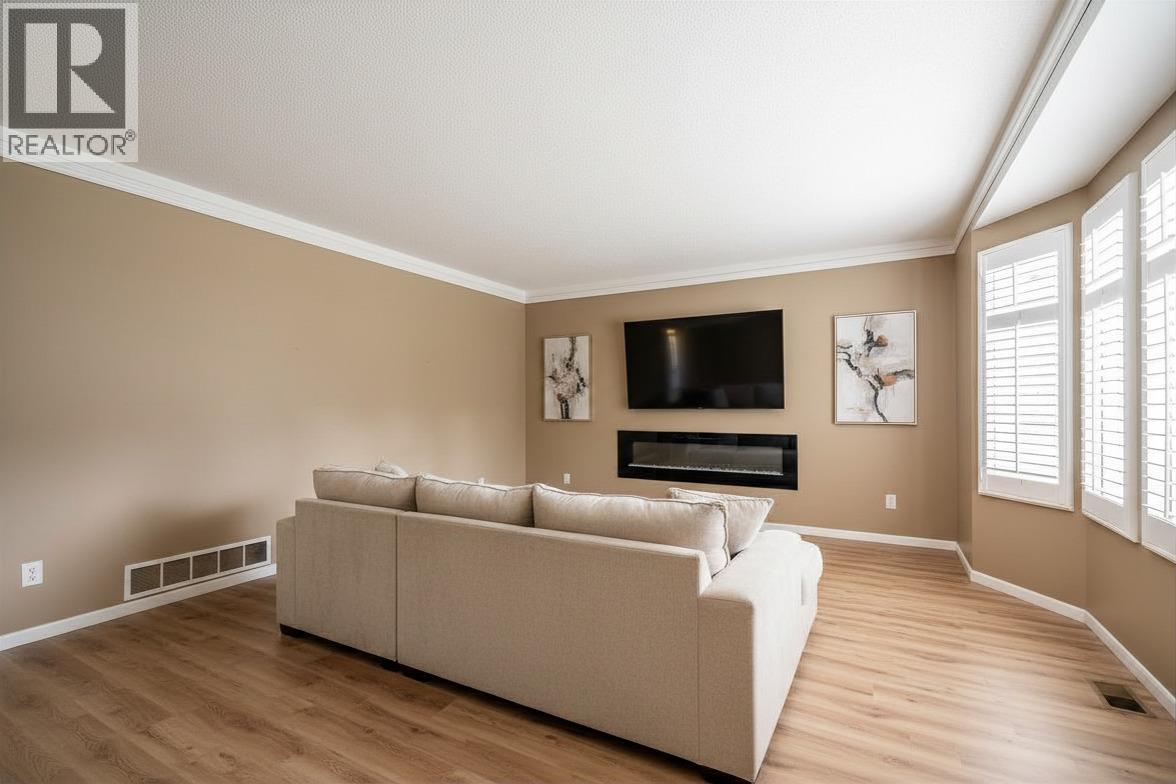 605 Waterloo Drive, Port Moody, British Columbia  V3H 3K9 - Photo 3 - R3115963