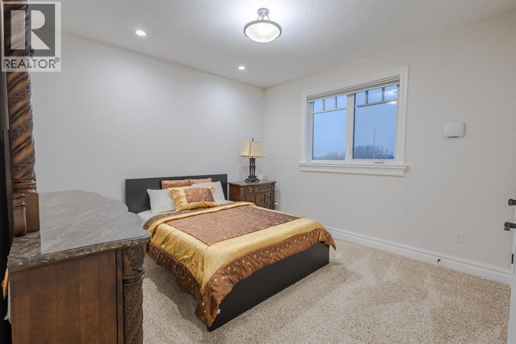 88 Willow Creek View, Rural Rocky View County, Alberta  T3R 0K3 - Photo 33 - A2300036