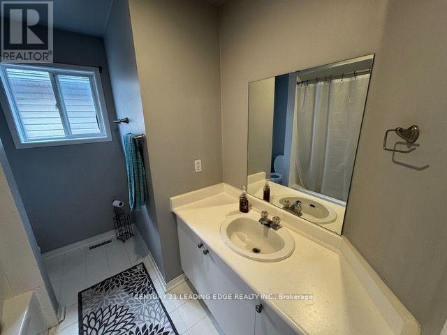 497 Nottingham Crescent, Oshawa, Ontario  L1K 2V6 - Photo 14 - E13046810