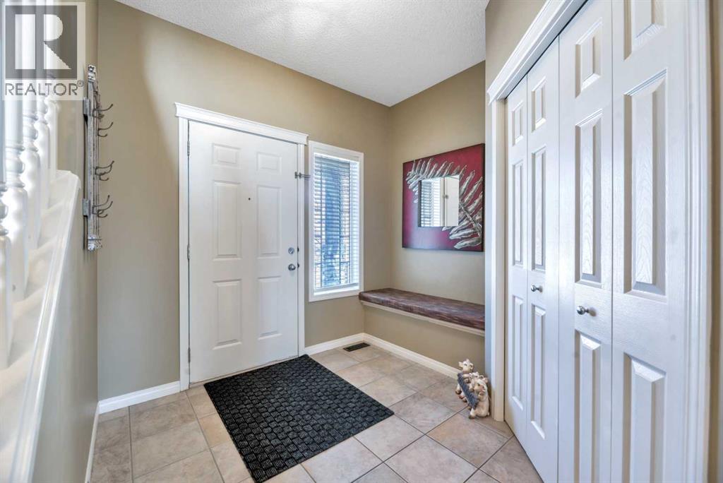 28 Chapman Court Se, Calgary, Alberta  T2X 3S8 - Photo 11 - A2303471