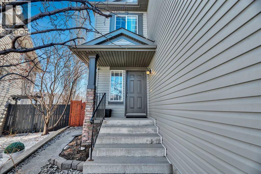28 Chapman Court Se, Calgary, Alberta  T2X 3S8 - Photo 3 - A2303471