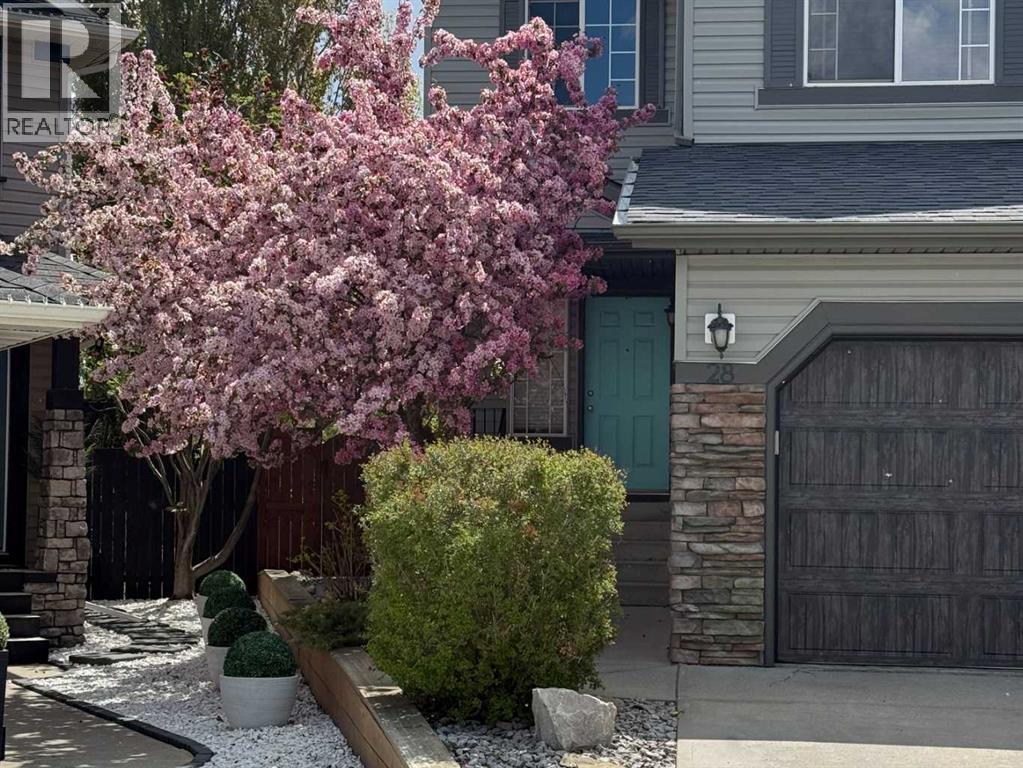28 Chapman Court Se, Calgary, Alberta  T2X 3S8 - Photo 4 - A2303471