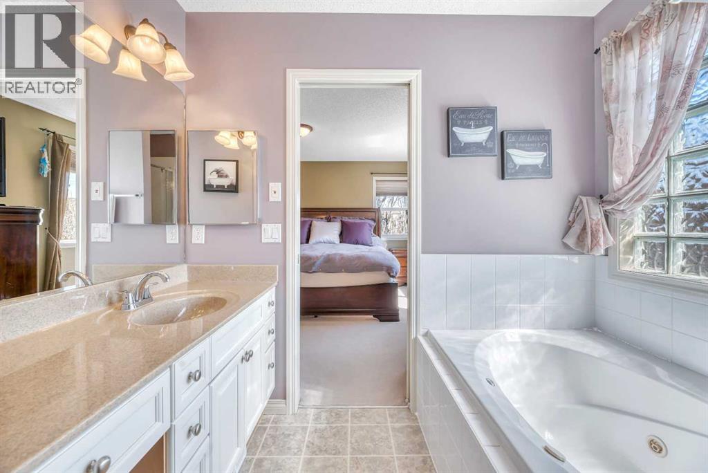 28 Chapman Court Se, Calgary, Alberta  T2X 3S8 - Photo 36 - A2303471