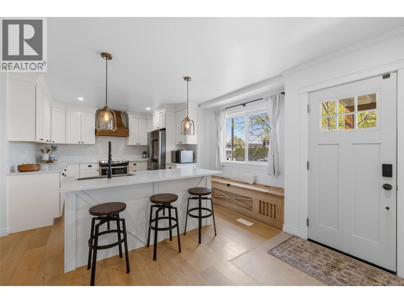 505 Hollywood Road S, Kelowna, British Columbia  V1X 3T2 - Photo 5 - 10384953