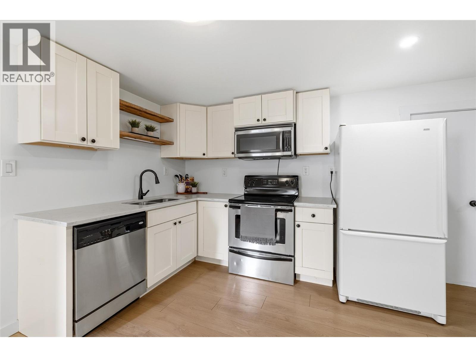 505 Hollywood Road S, Kelowna, British Columbia  V1X 3T2 - Photo 36 - 10384953