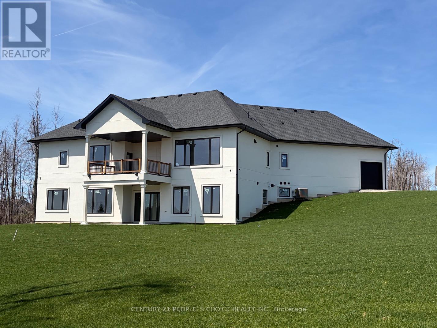 11 Caldwell Drive, Oro-Medonte, Ontario  L0L 2L0 - Photo 4 - S12823892