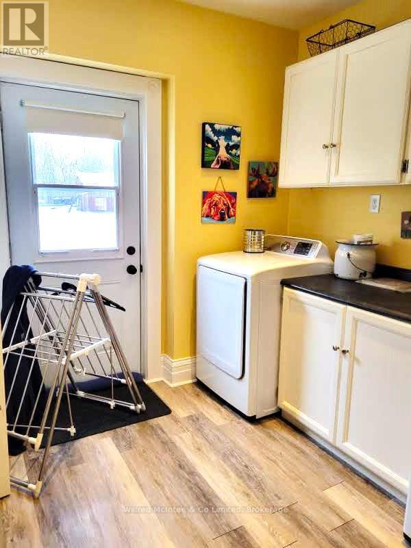 318840 Grey Rd 1, Georgian Bluffs, Ontario  N4K 5N4 - Photo 13 - X12538408