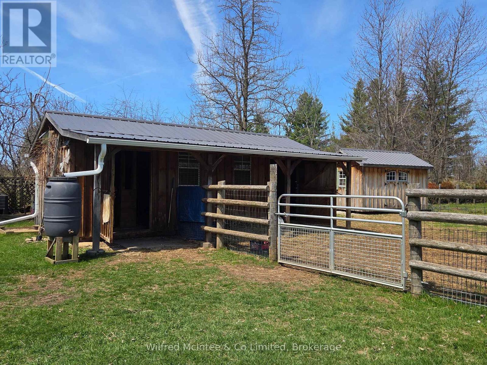 318840 Grey Rd 1, Georgian Bluffs, Ontario  N4K 5N4 - Photo 27 - X12538408