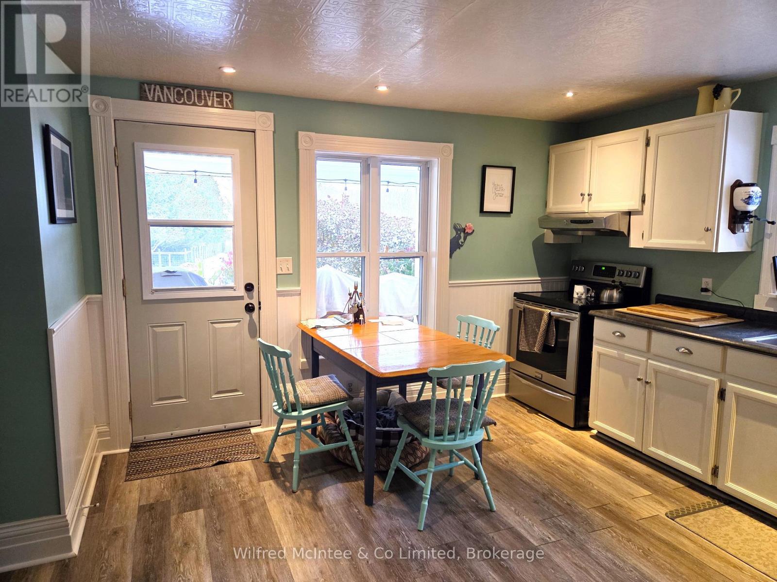 318840 Grey Rd 1, Georgian Bluffs, Ontario  N4K 5N4 - Photo 7 - X12538408