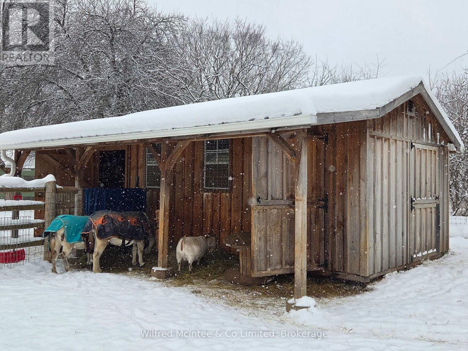 318840 Grey Rd 1, Georgian Bluffs, Ontario  N4K 5N4 - Photo 30 - X12538408
