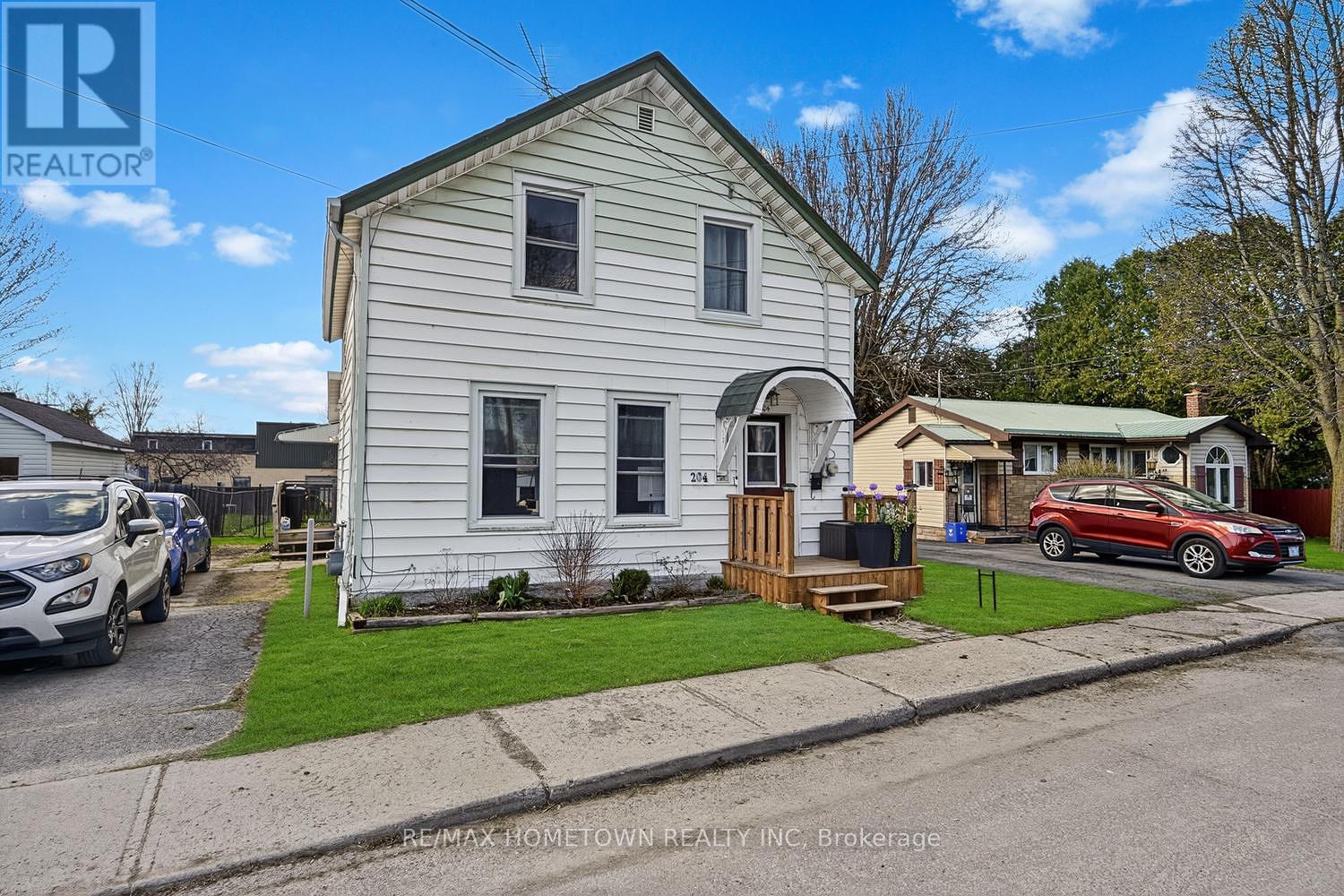 204 Wood Street E, Prescott, Ontario  K0E 1T0 - Photo 2 - X13048774