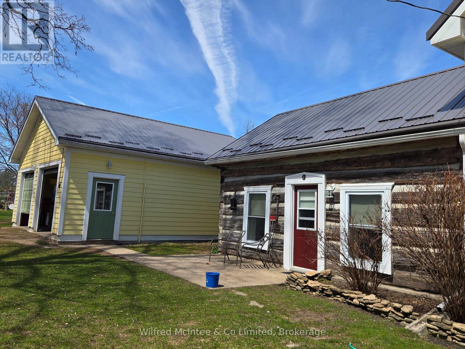 318840 Grey Rd 1, Georgian Bluffs, Ontario  N4K 5N4 - Photo 6 - X12538408