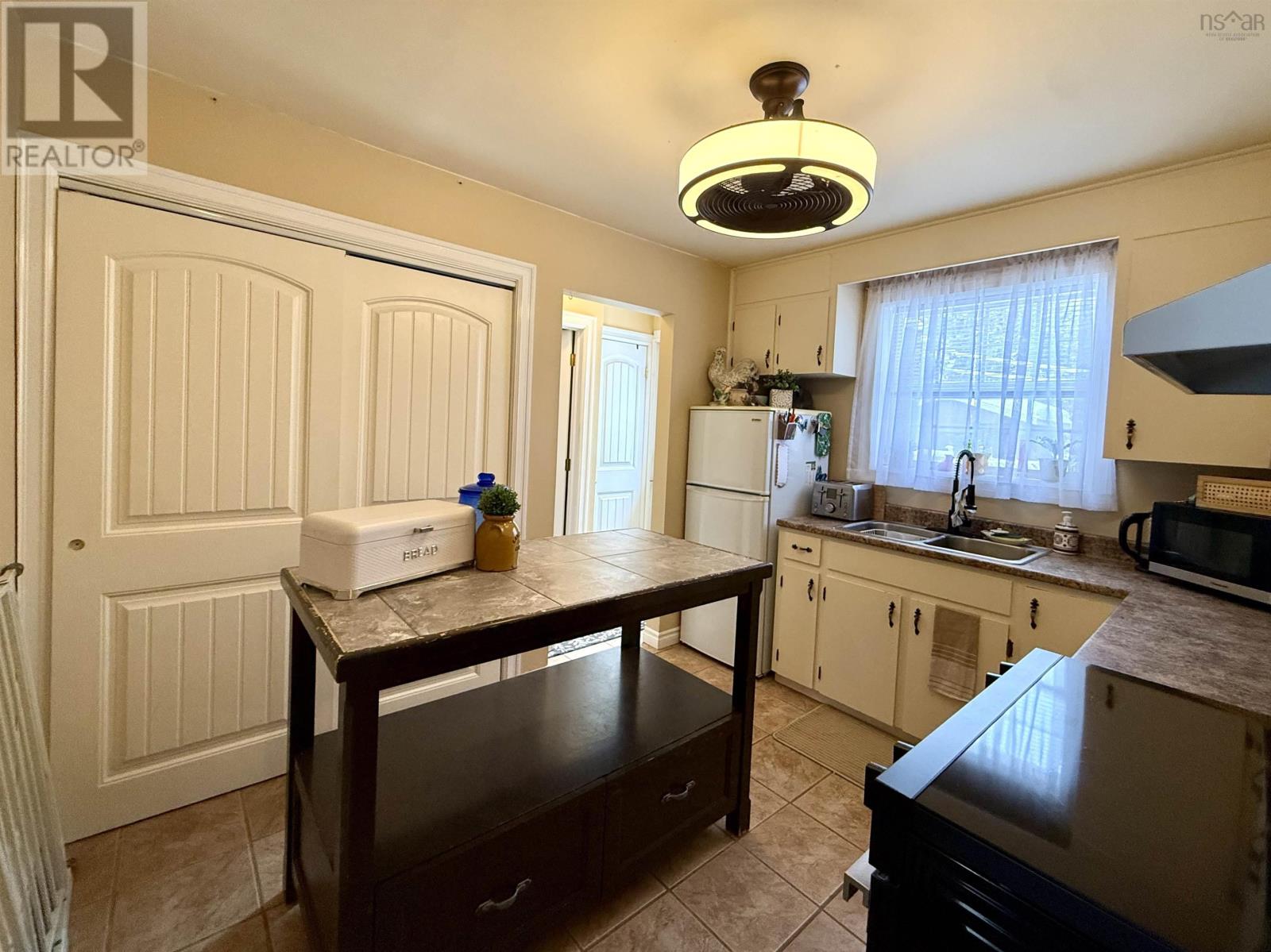 47 & 49 Geiger Drive, Wilmot, Nova Scotia  B0P 1R0 - Photo 11 - 202602720