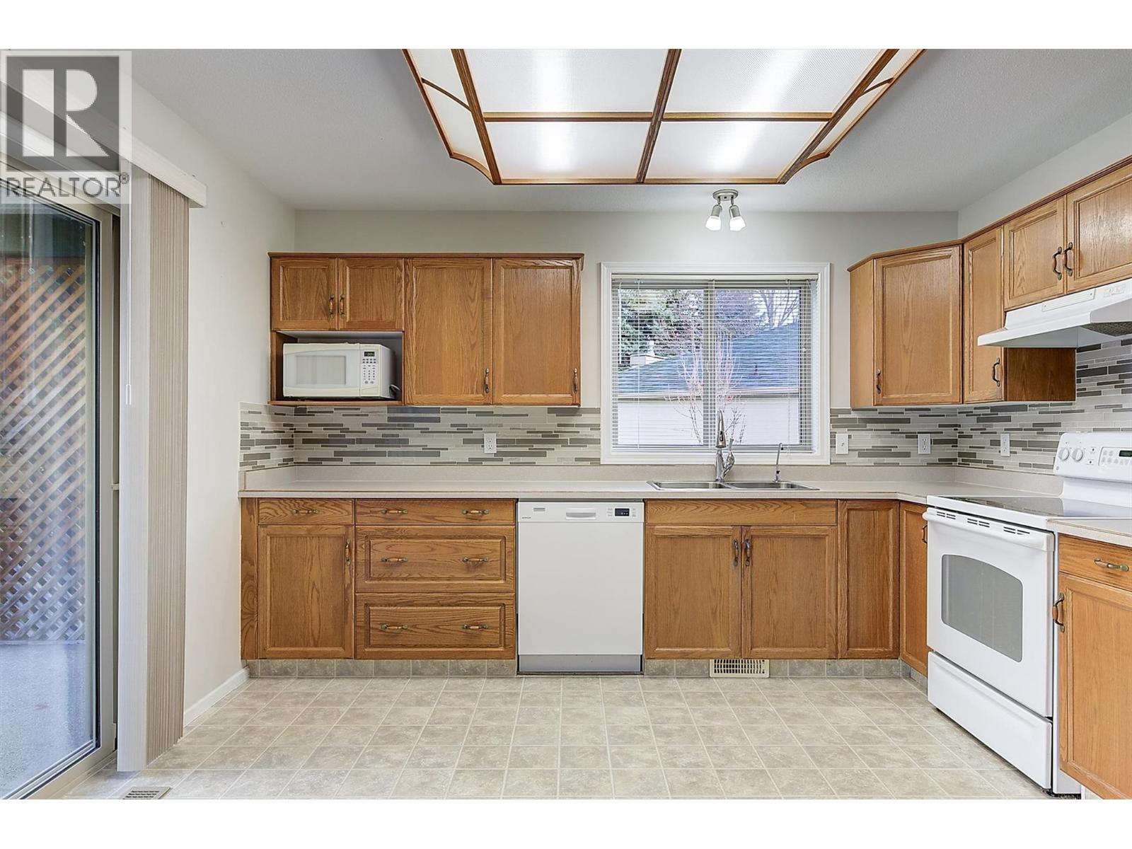 2330 Butt Road Unit# 458, West Kelowna, British Columbia  V4T 2L3 - Photo 11 - 10384807