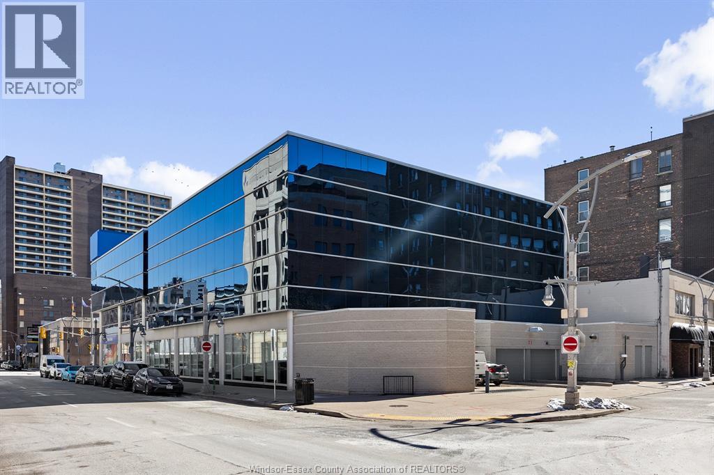 245 Ouellette Unit# 302a, Windsor, Ontario  N9A 7J2 - Photo 3 - 26009307