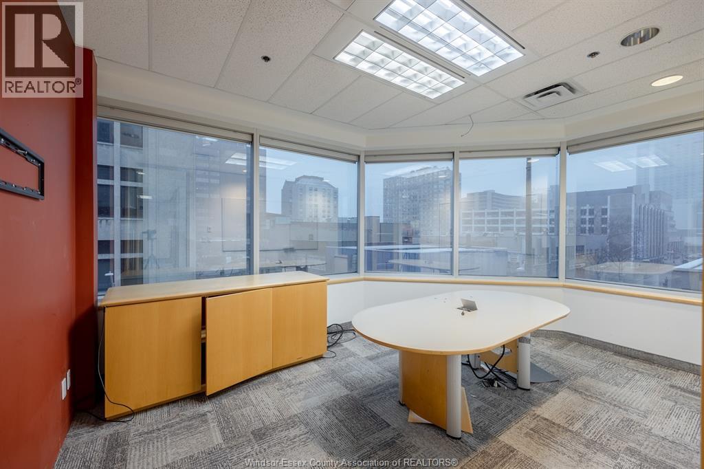 245 Ouellette Unit# 302a, Windsor, Ontario  N9A 7J2 - Photo 5 - 26009307