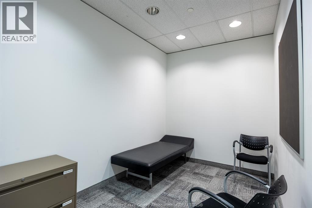 245 Ouellette Unit# 303, Windsor, Ontario  N9A 7J2 - Photo 13 - 26009303