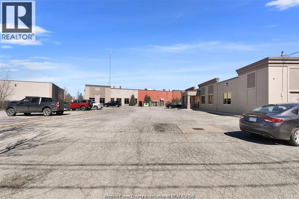 2215 Huron Church, Windsor, Ontario  N9C 2L8 - Photo 10 - 26009298